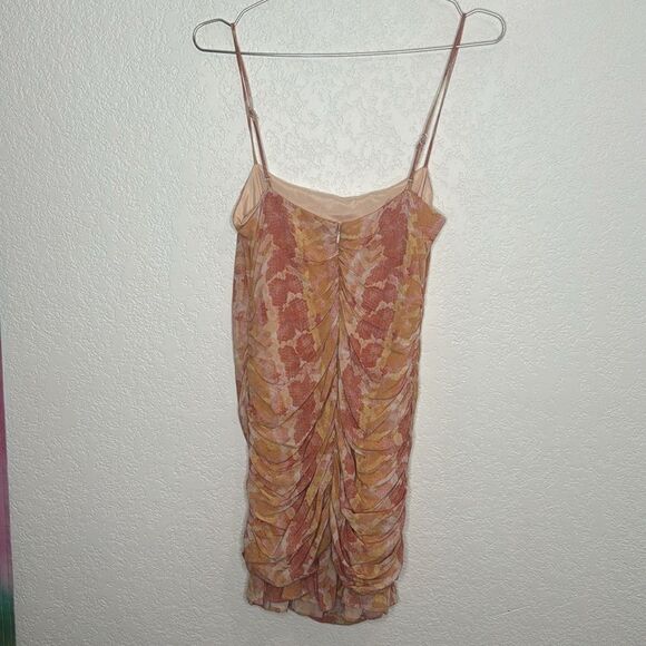New Revolve LOVERS+FRIENDS Emmett Pink Snakeskin Ruched Ruffle Mini Dress Small - Picture 5 of 12